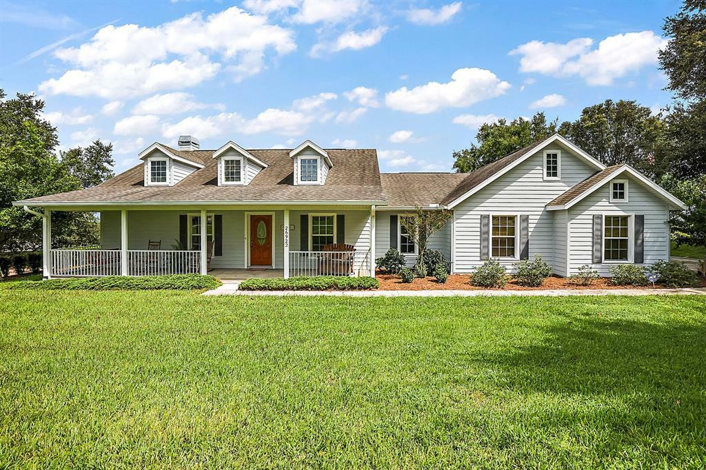 Property Photo:  26922 Indian Ridge Drive  FL 34797 