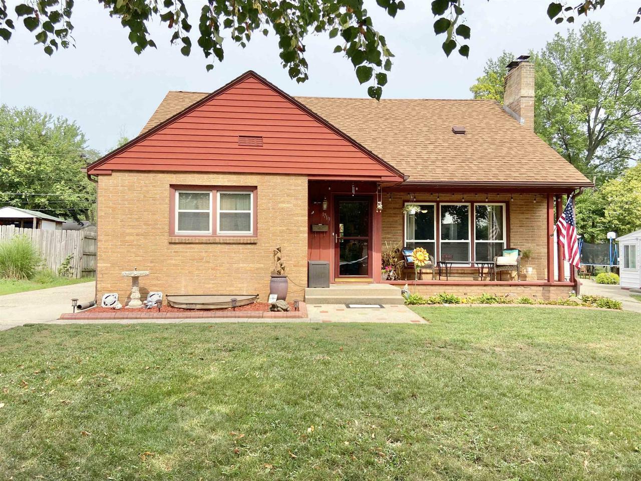 Property Photo:  1719 Kenwood Ave  WI 53511 