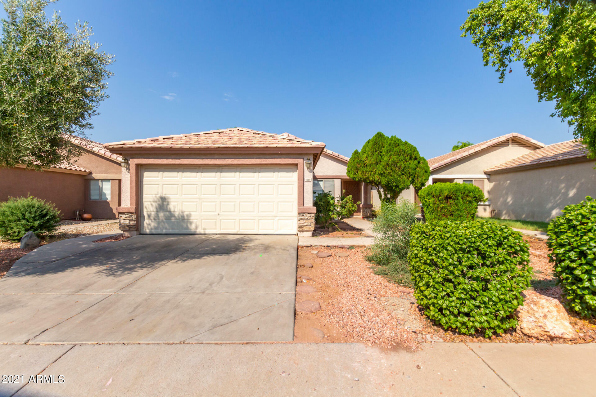 Property Photo:  4710 N 84th Lane  AZ 85037 