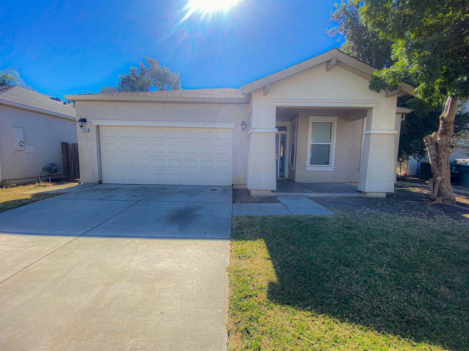 2228 Country Oak Lane  Stockton CA 95205 photo