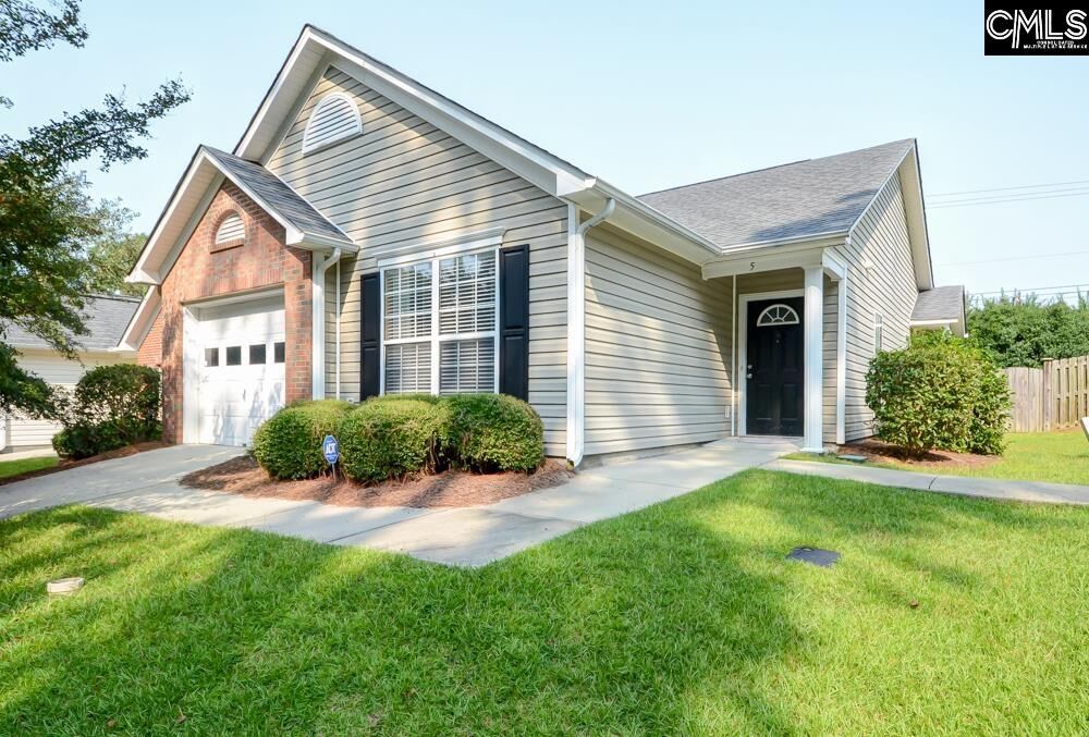Property Photo: 5 Preston Green SC 29209-5736