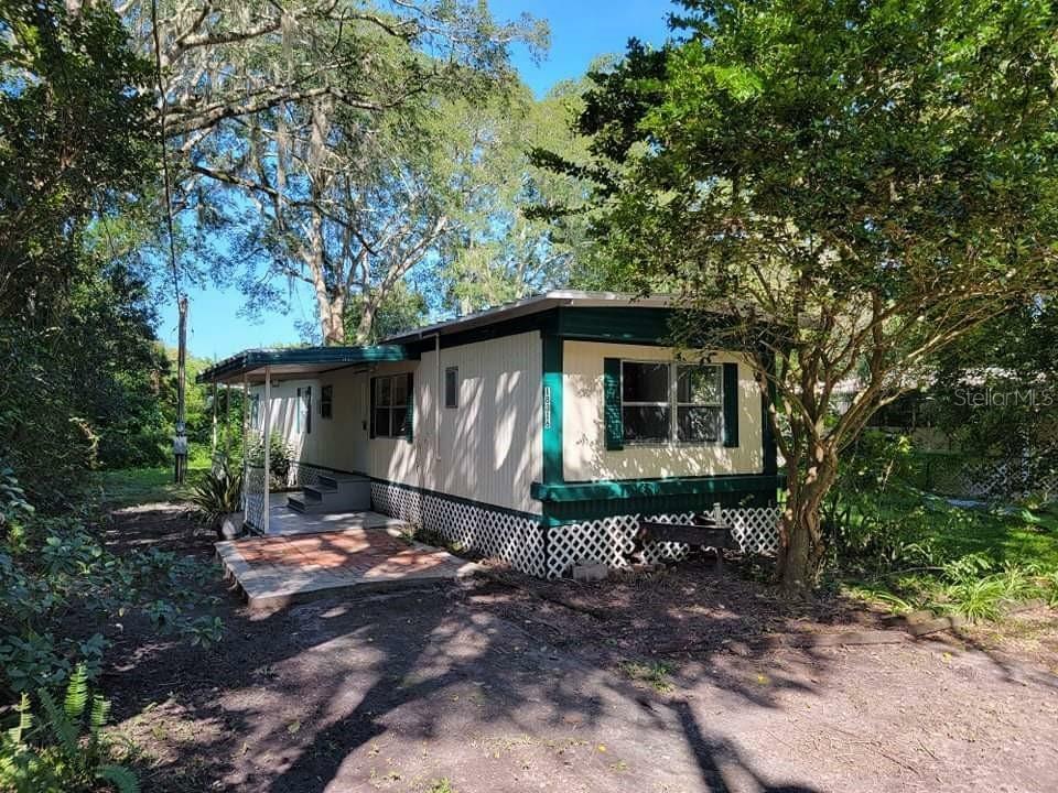 Property Photo: 18316 Crooked Lane FL 33548