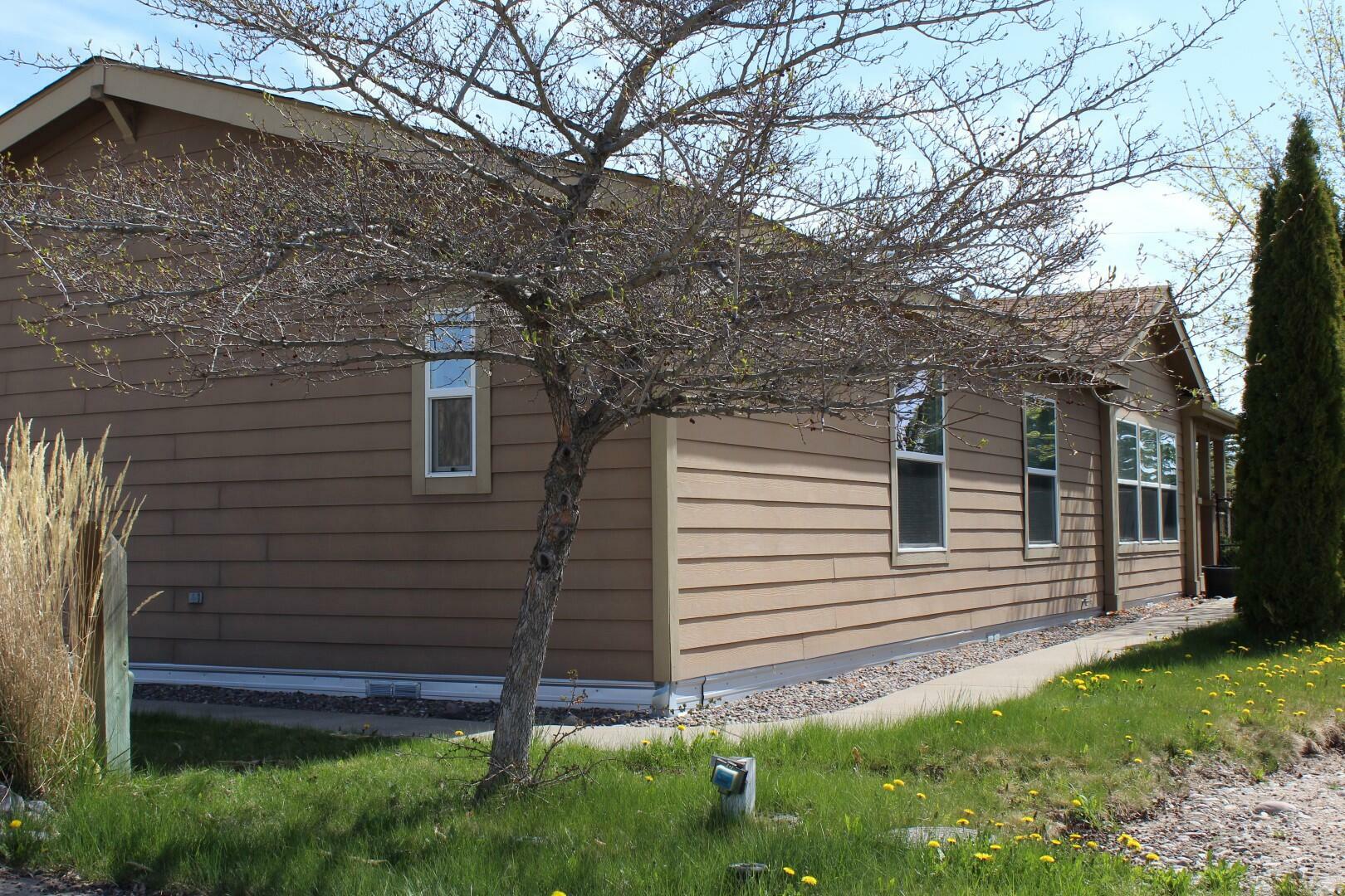 Property Photo: 653 Swan Mountain Village Drive MT 59901