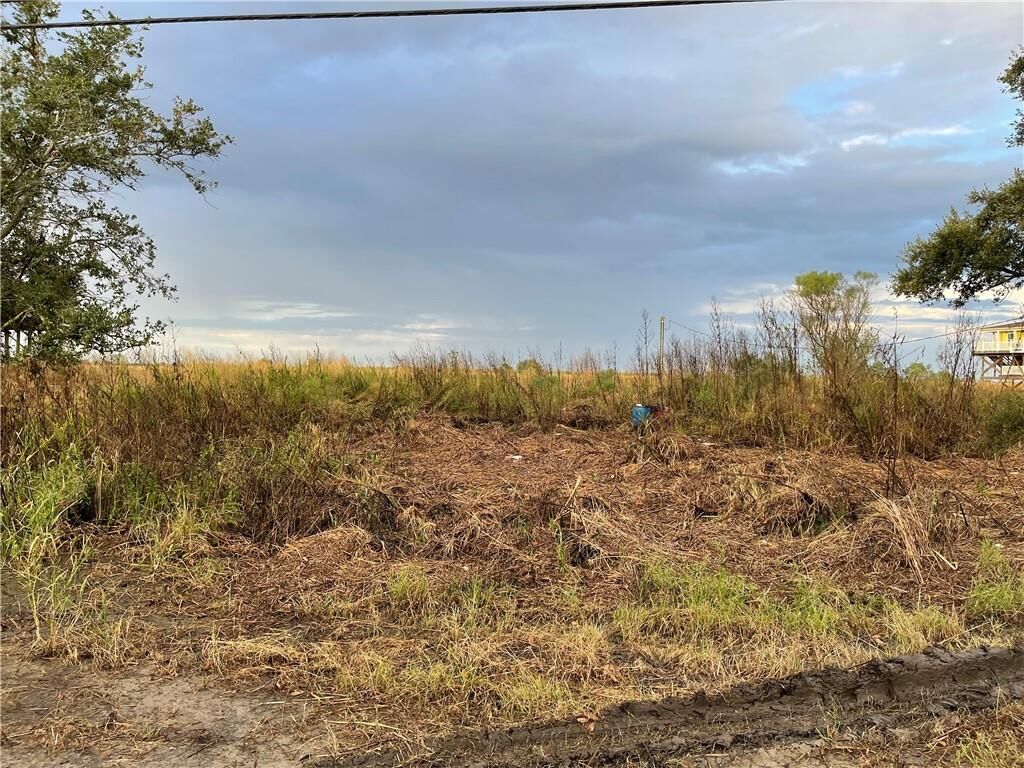Property Photo:  3421 Hopedale Highway  LA 70085 