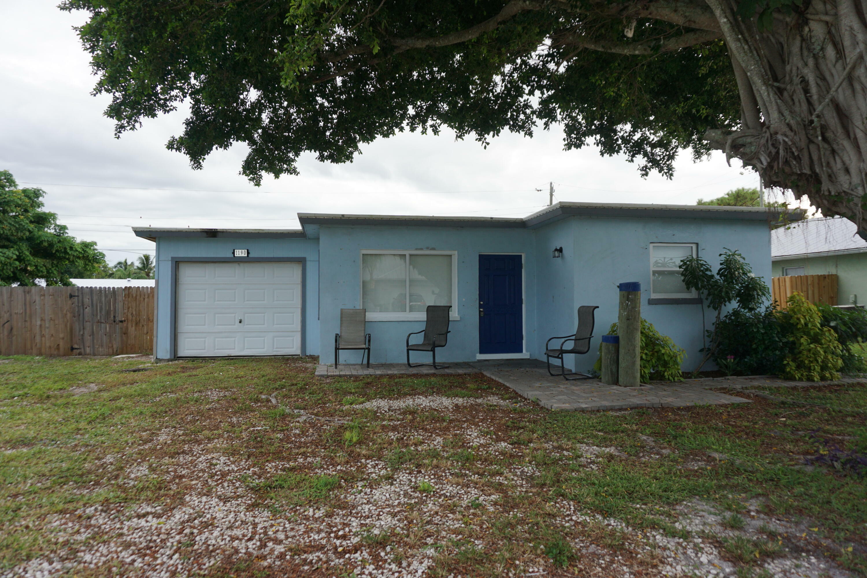 Property Photo:  1190 NW 15th Street  FL 34994 