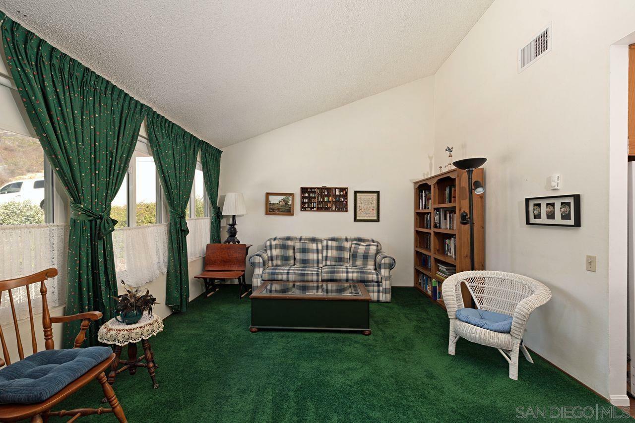 Property Photo:  6961 Barker Way  CA 92119 