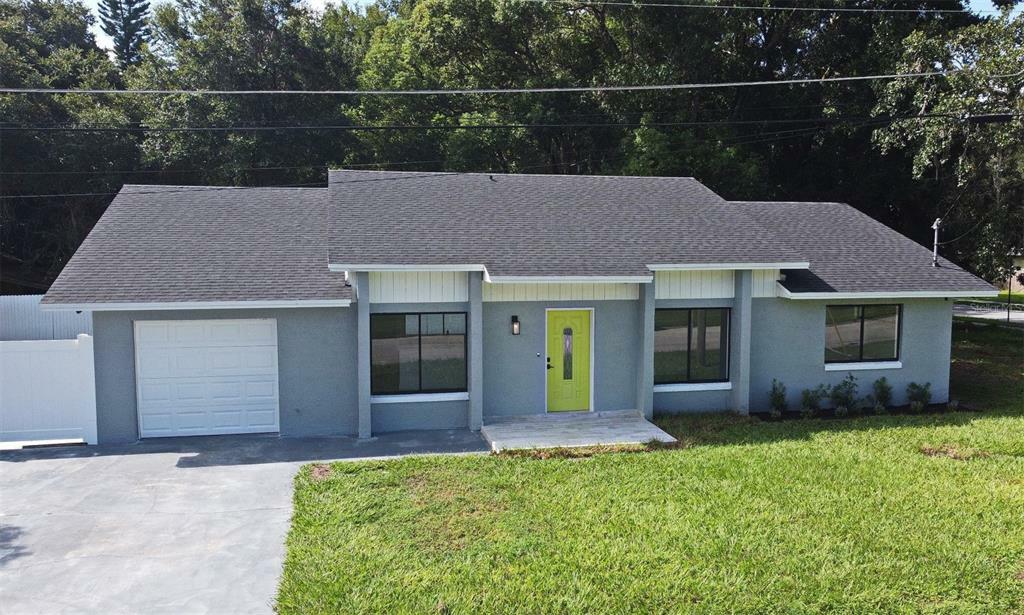 Property Photo:  2606 Sheffield Ave  FL 32806 