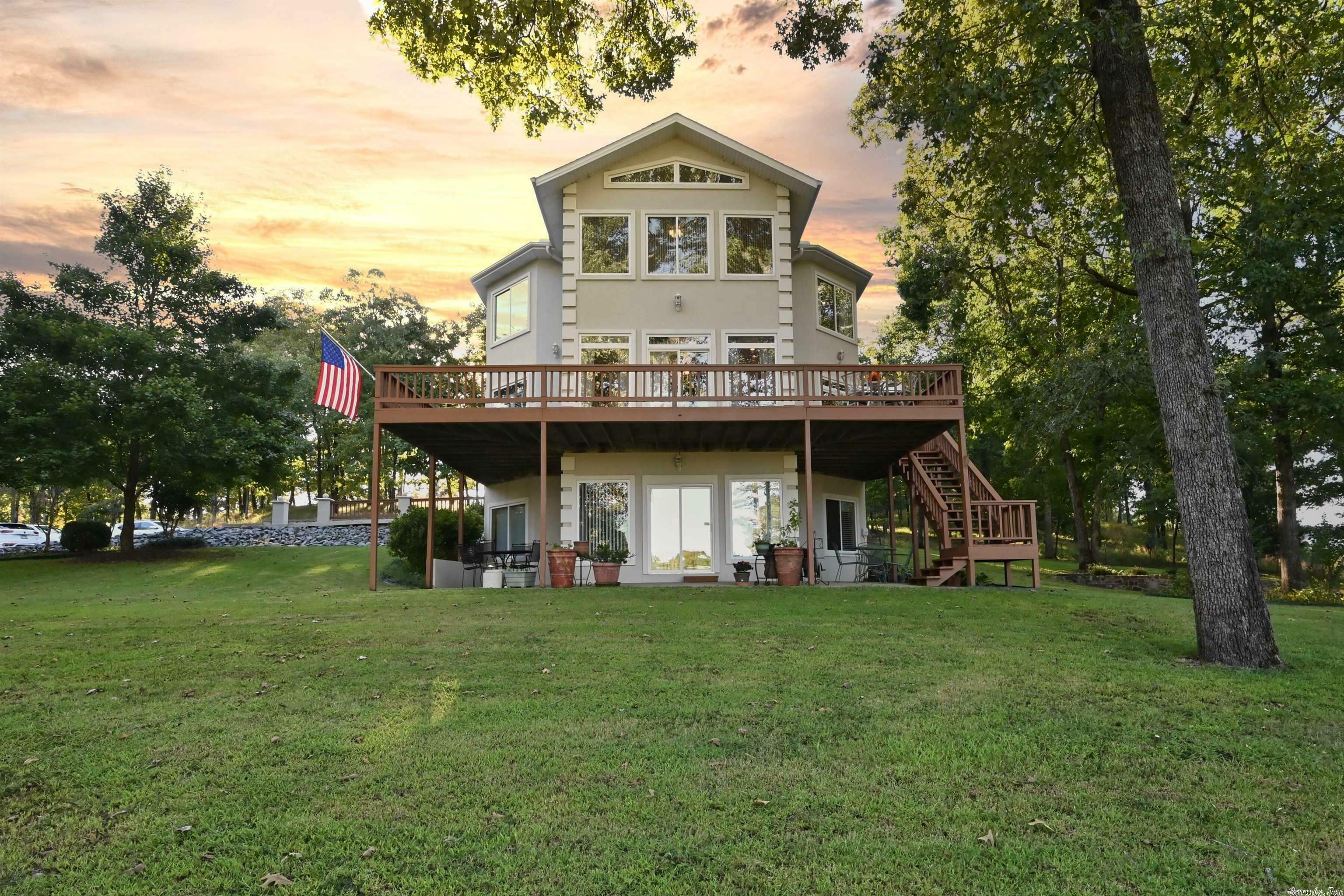 Property Photo:  114 Winchester Point  AR 71913 