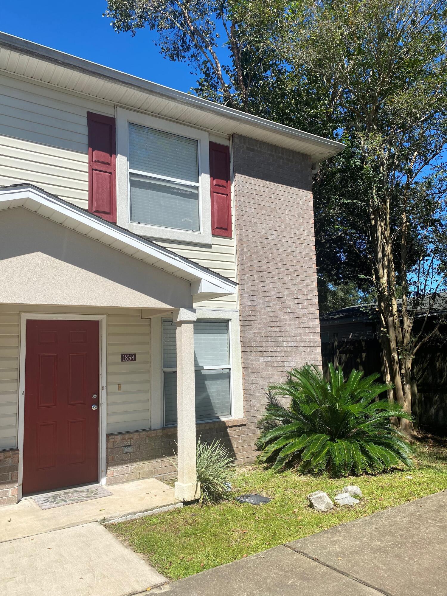 Property Photo:  1838 Shay-Lin Court  FL 32578 