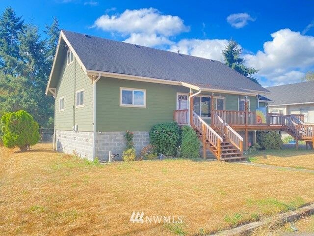 Property Photo: 1114 W Plum Street WA 98531