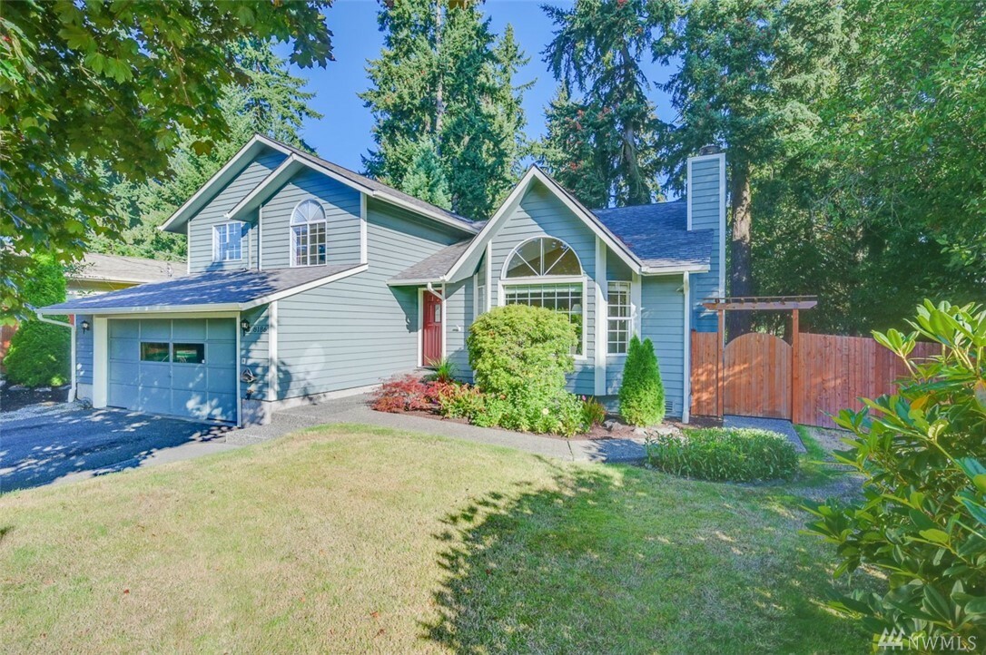 Property Photo:  8186 NE 155th St  WA 98028 