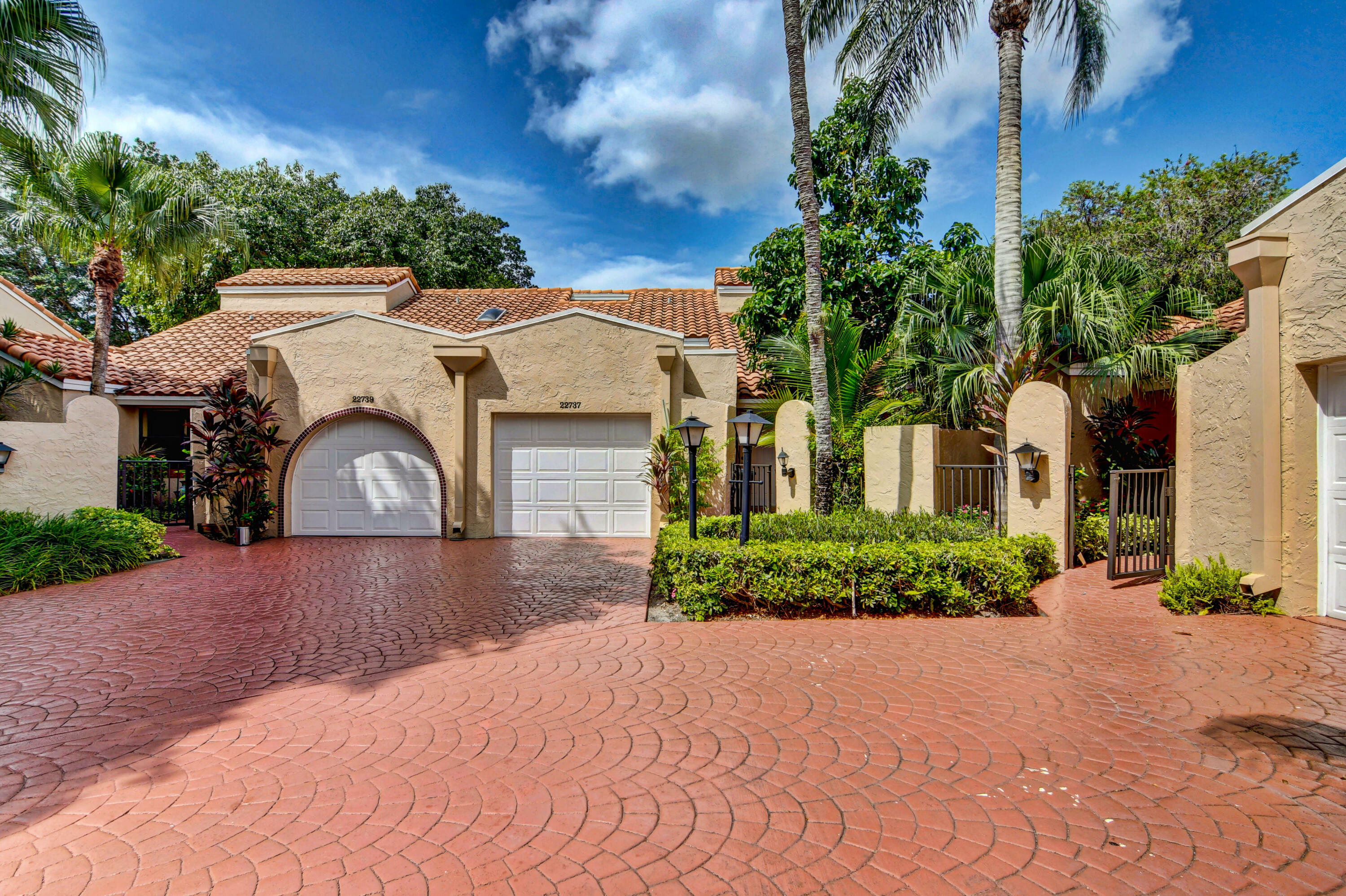 Property Photo:  22737 Meridiana Drive  FL 33433 