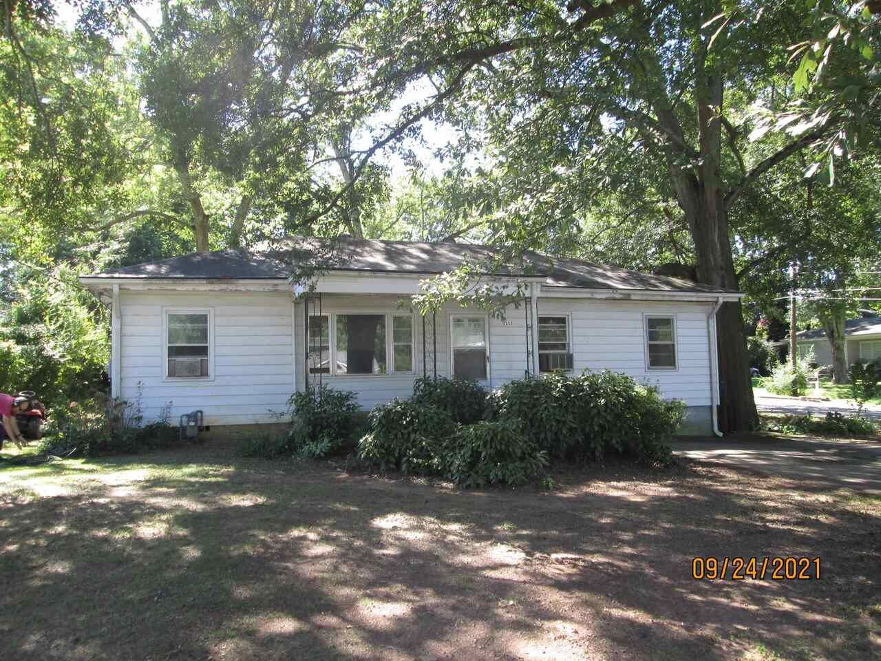 Property Photo:  2255 Wallace Drive  GA 30341 