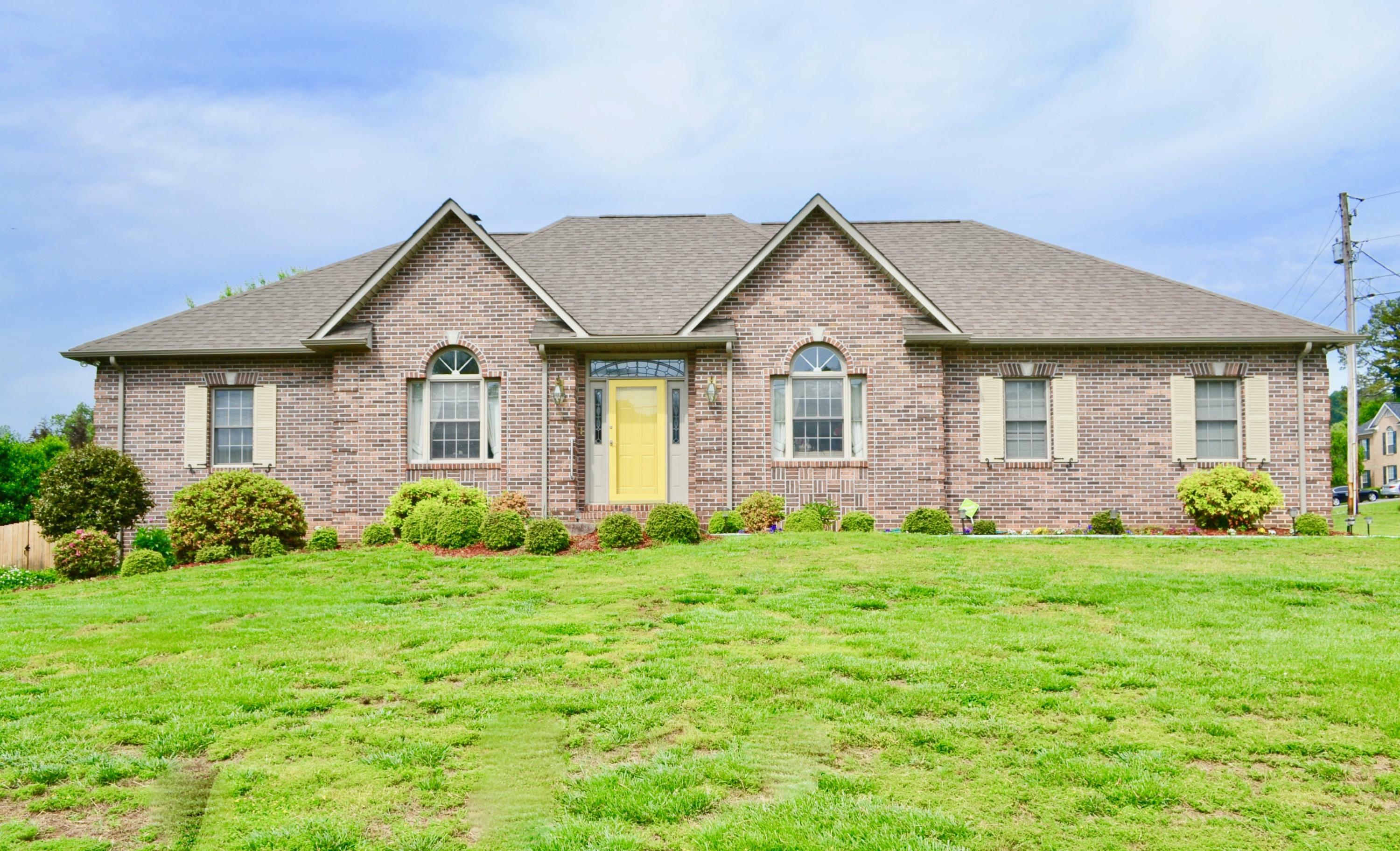 Property Photo:  3201 Roanoke Circle  TN 37920 