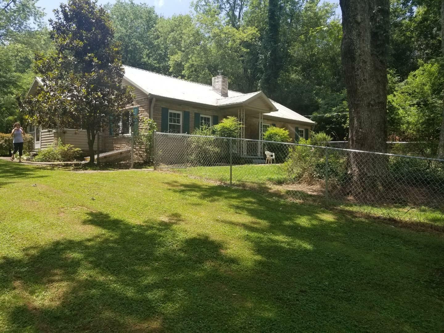 Property Photo:  672 Webster Rd  TN 37748 