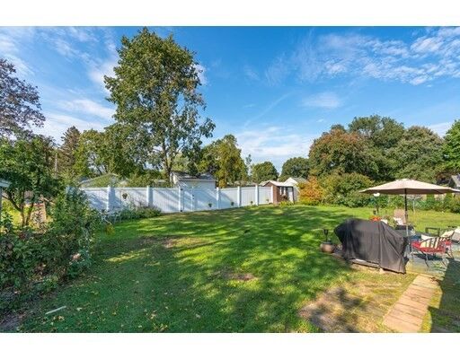 Property Photo:  10 Brownlea Rd  MA 01701 