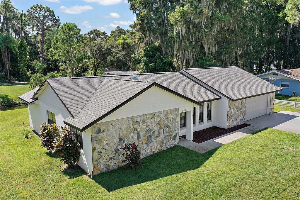 Property Photo:  11334 Davison Lane  FL 32778 