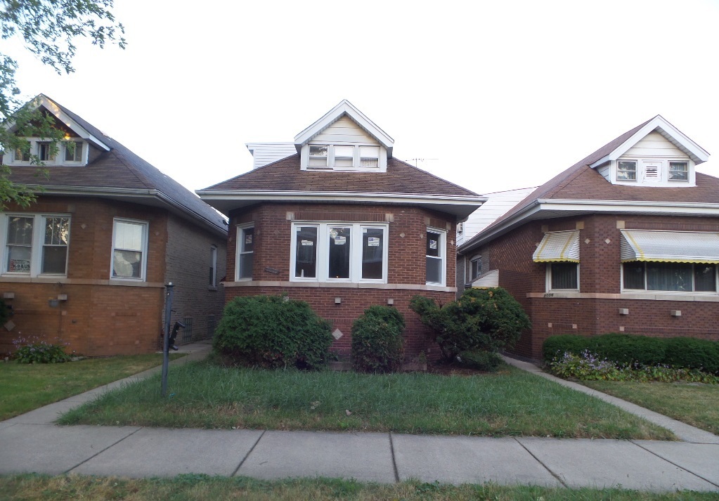 Property Photo: 8008 S Princeton Avenue IL 60620