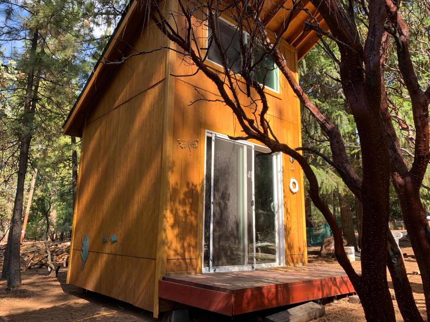 Property Photo: 6847 Kings Row CA 95636