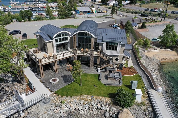 Property Photo:  1350 W Woodin Avenue F7  WA 98816 