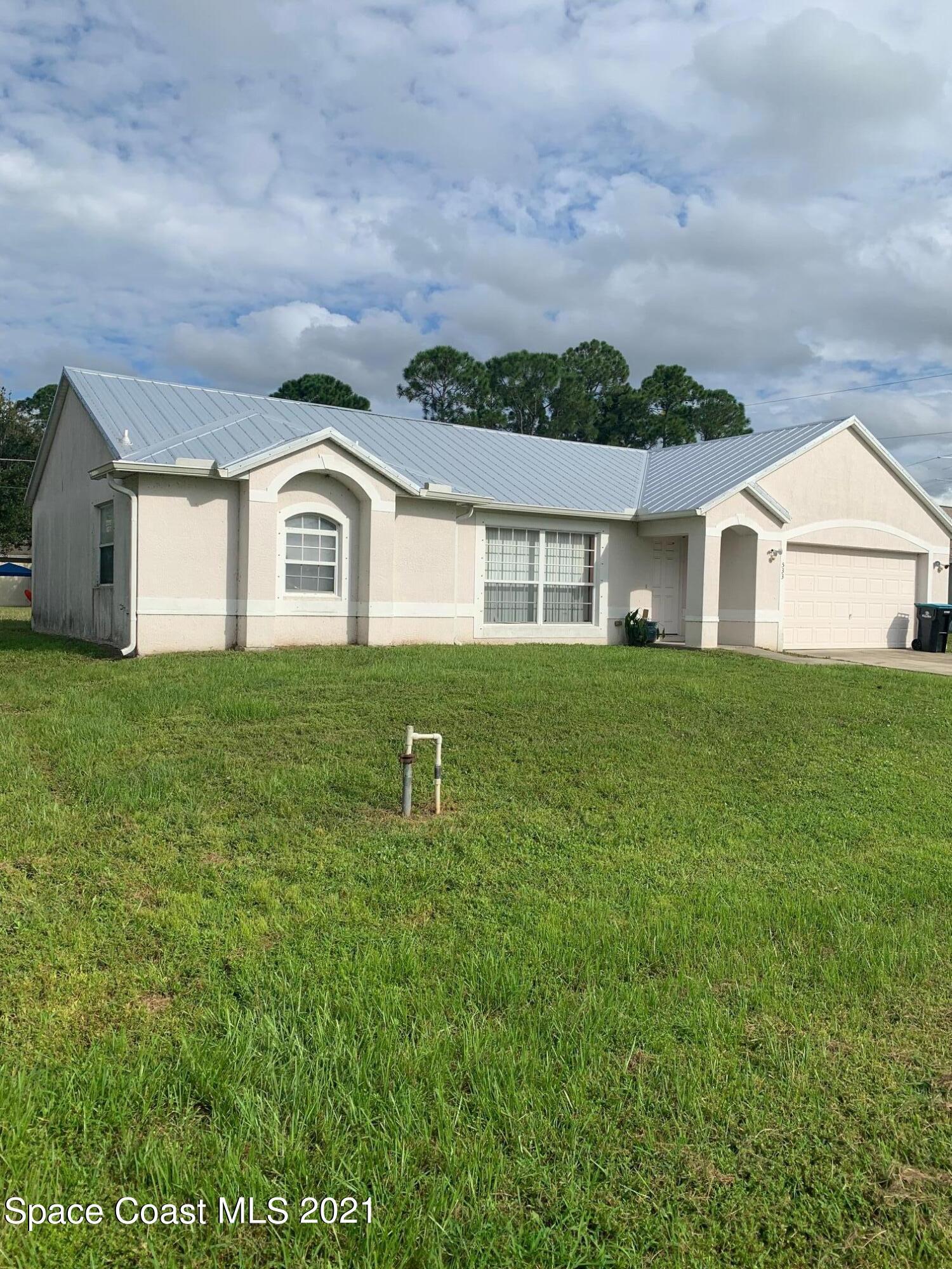 Property Photo:  533 Burlington Avenue NE  FL 32907 