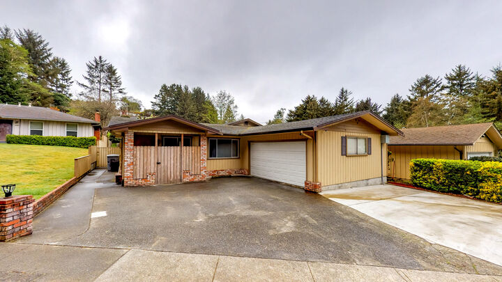 6650 Humboldt Hill Road  Humboldt Hill CA 95503 photo