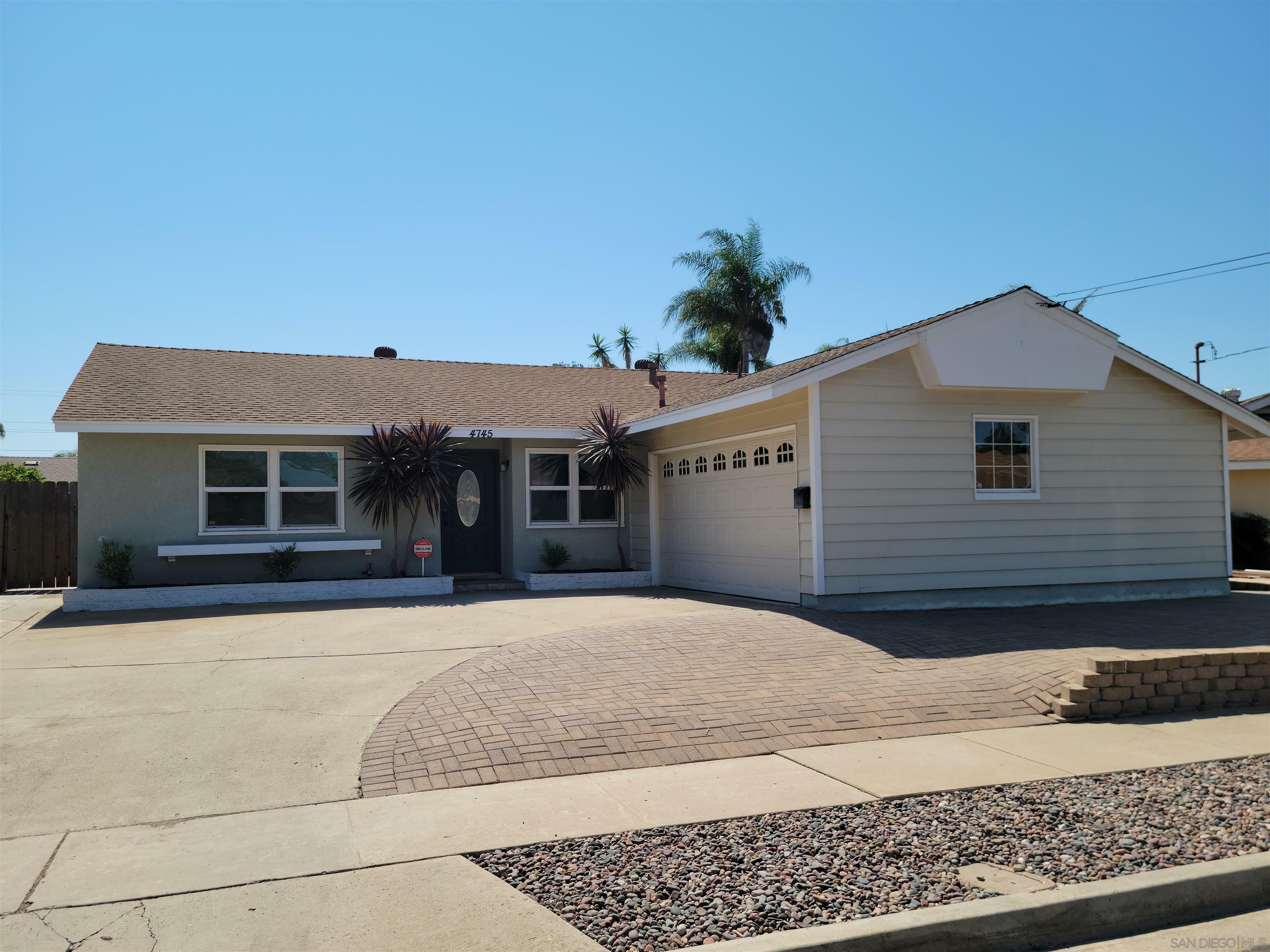 Property Photo: 4745 Mount Durban CA 92117