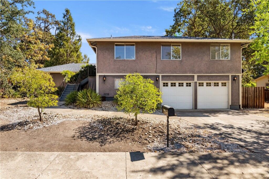 Property Photo:  2028 Giselman Street  CA 95453 