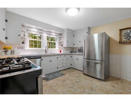 Property Photo:  339 Salisbury St.  MA 01609 