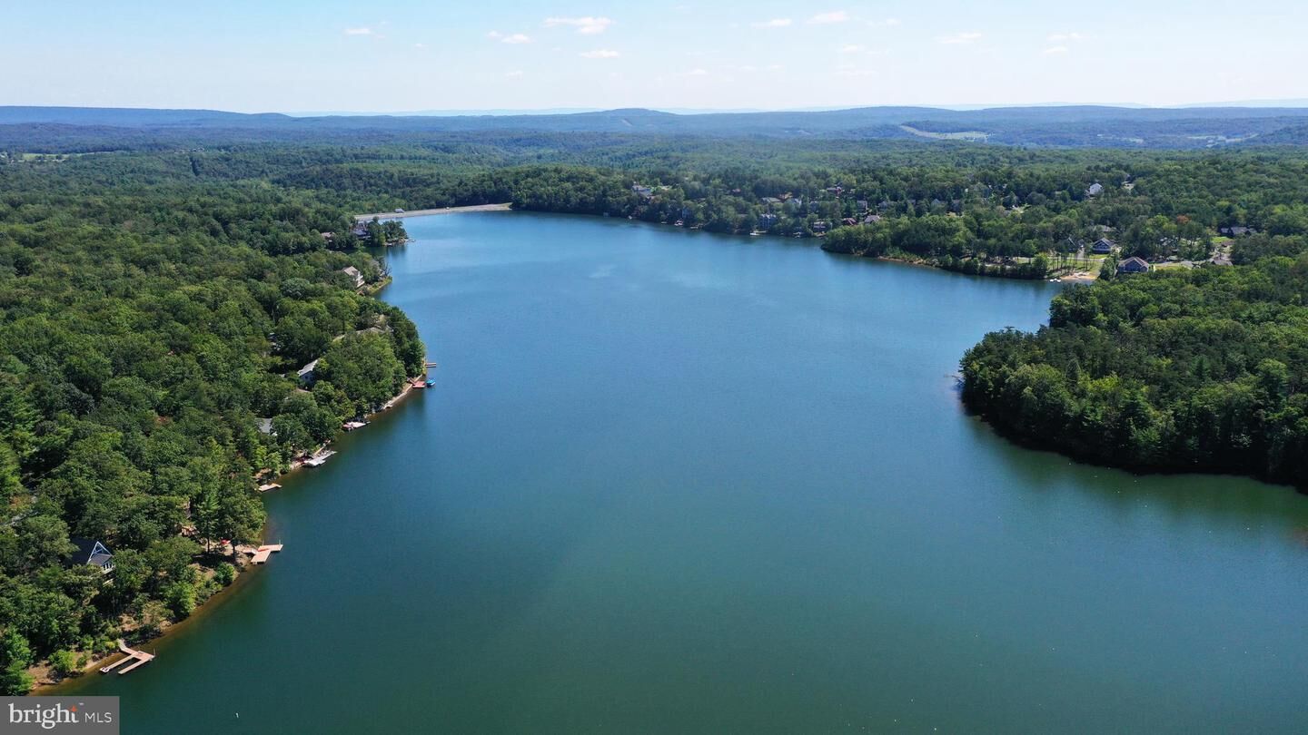 Property Photo:  1202 South Lakeview Drive  VA 22625 