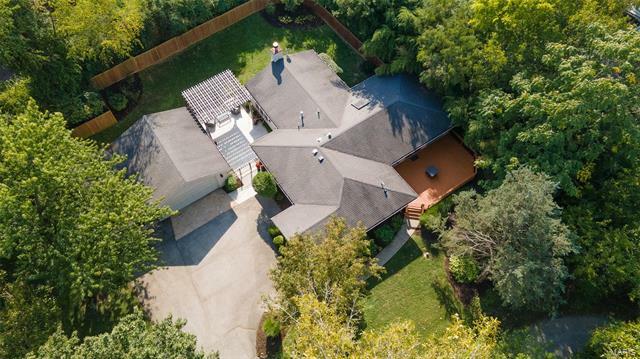 Property Photo: 596 West Monroe Avenue 63122