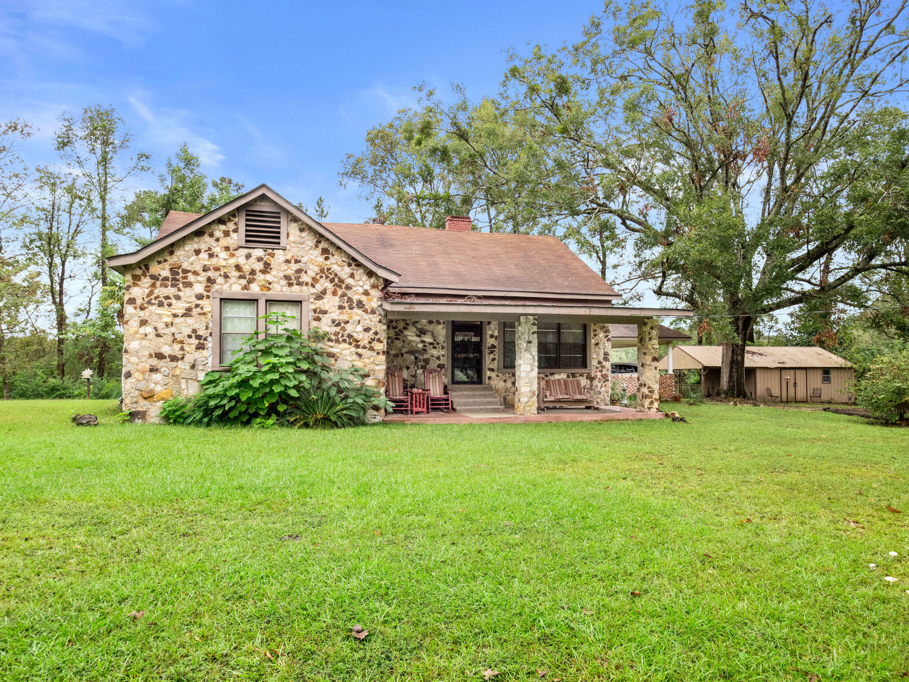 149 Cindy Ln  Leesville LA 71446 photo