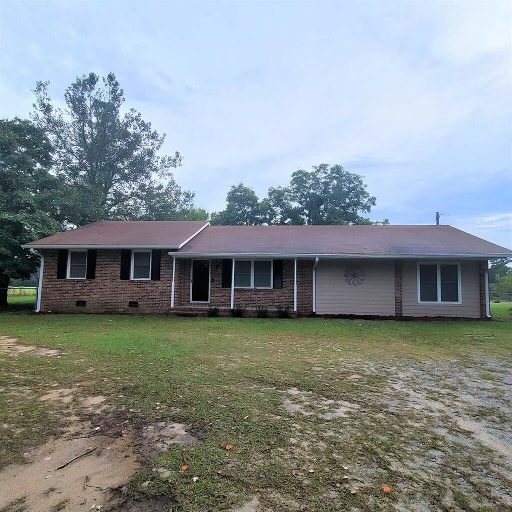 Property Photo:  689 Howard Road  GA 30824 