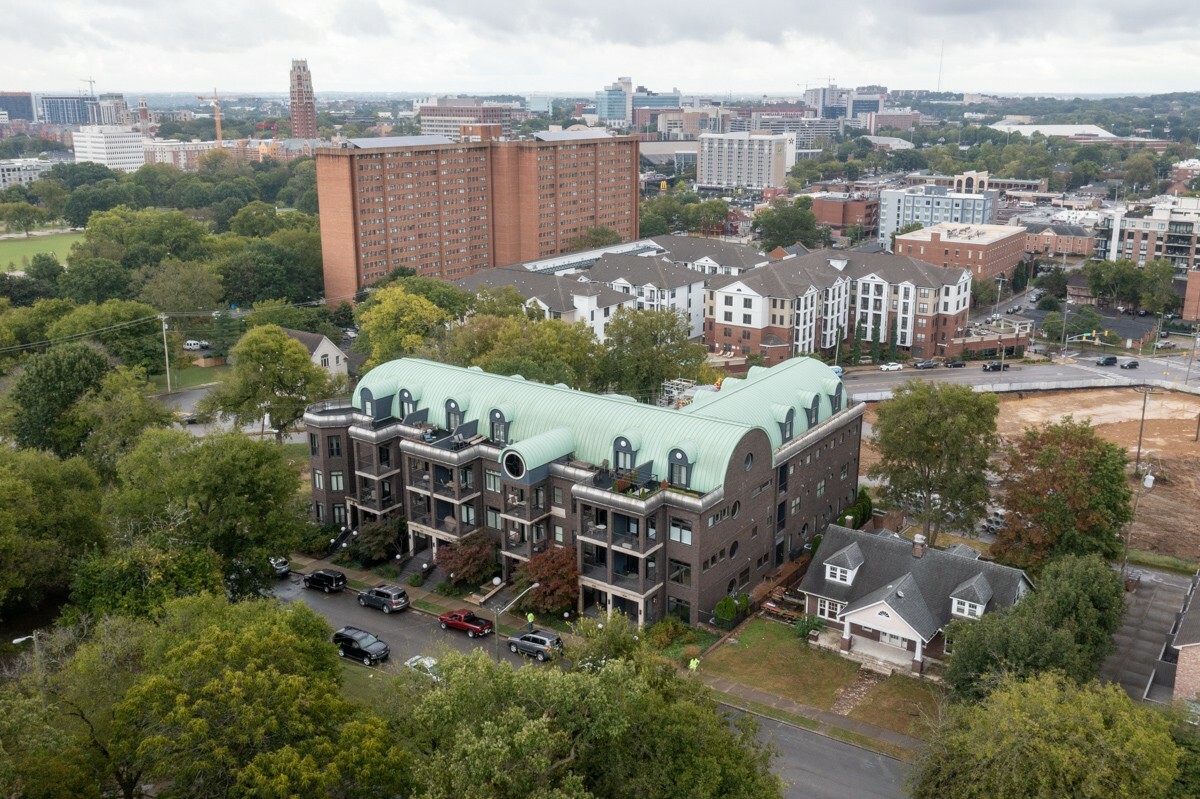 Property Photo: 2905 Parthenon Ave 108 TN 37203