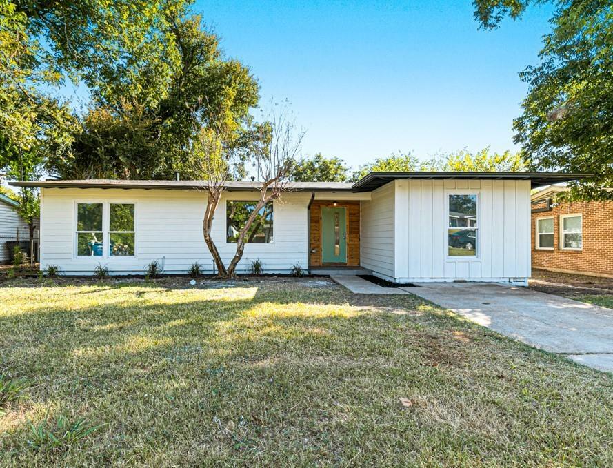 Property Photo:  11828 Oberlin Drive  TX 75243 