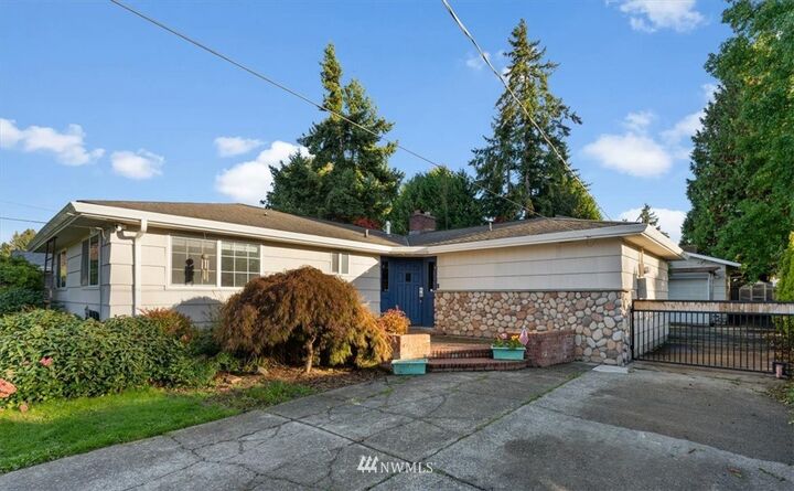 635 SW 133rd Street  Burien WA 98146 photo