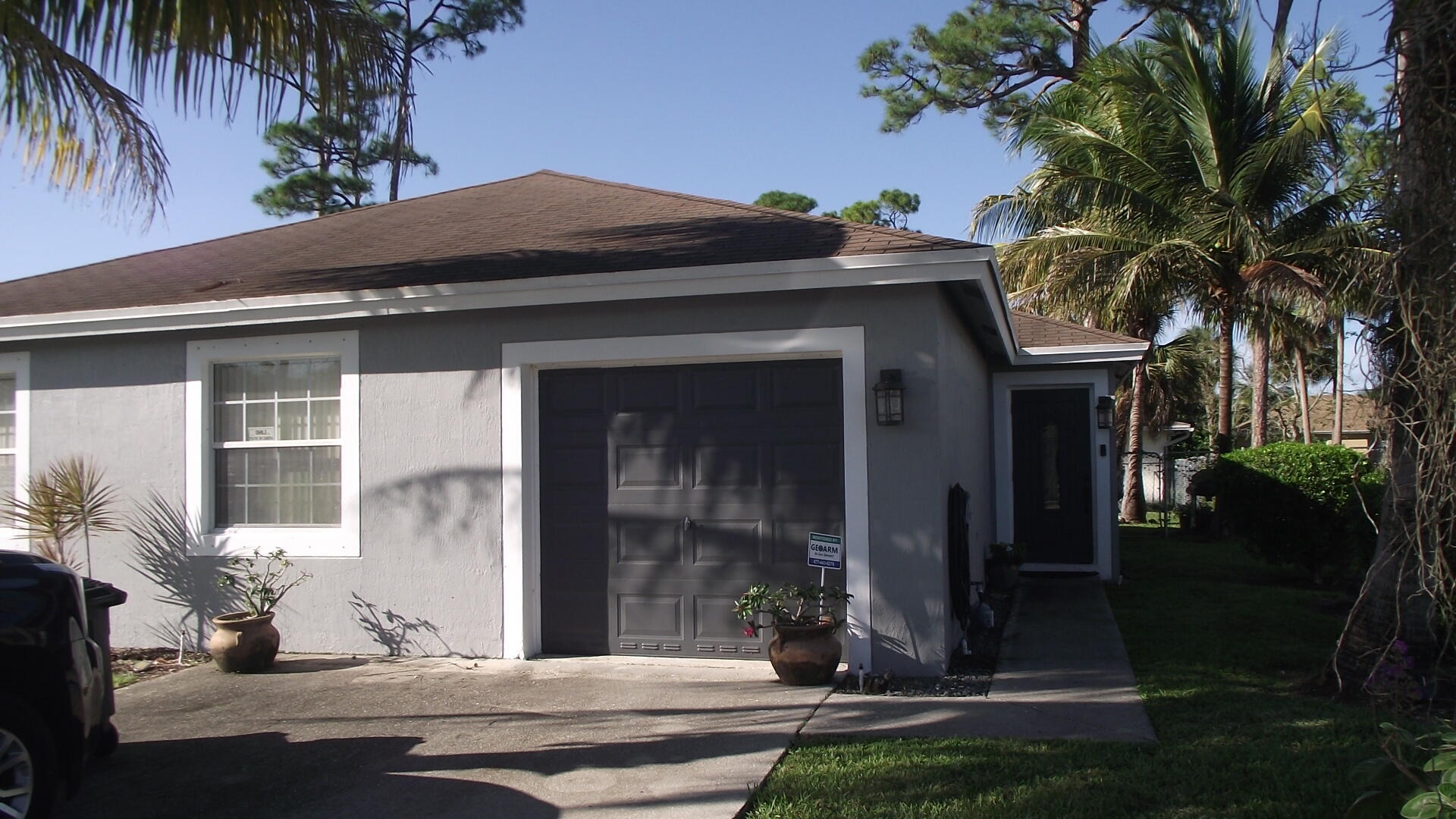 Property Photo: 5467 Club Circle FL 33415