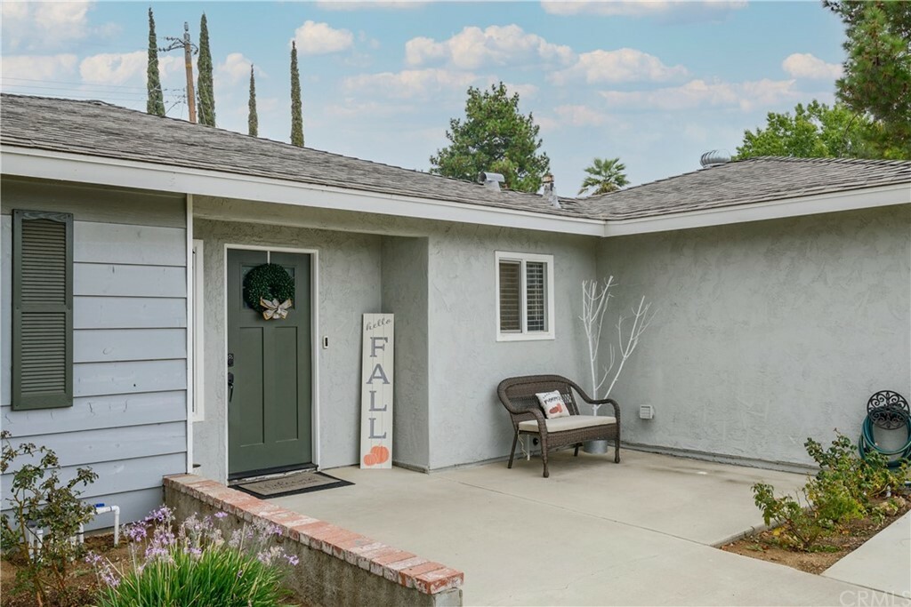 Property Photo: 35356 Comberton Street CA 92399