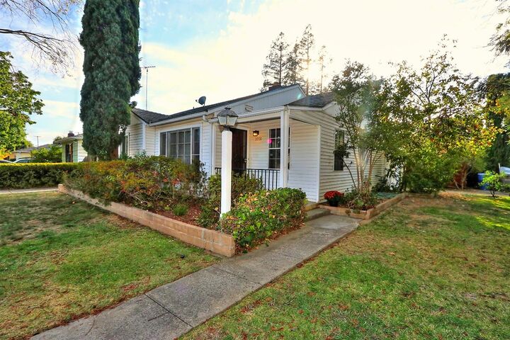 3900 62nd Street  Sacramento CA 95820 photo