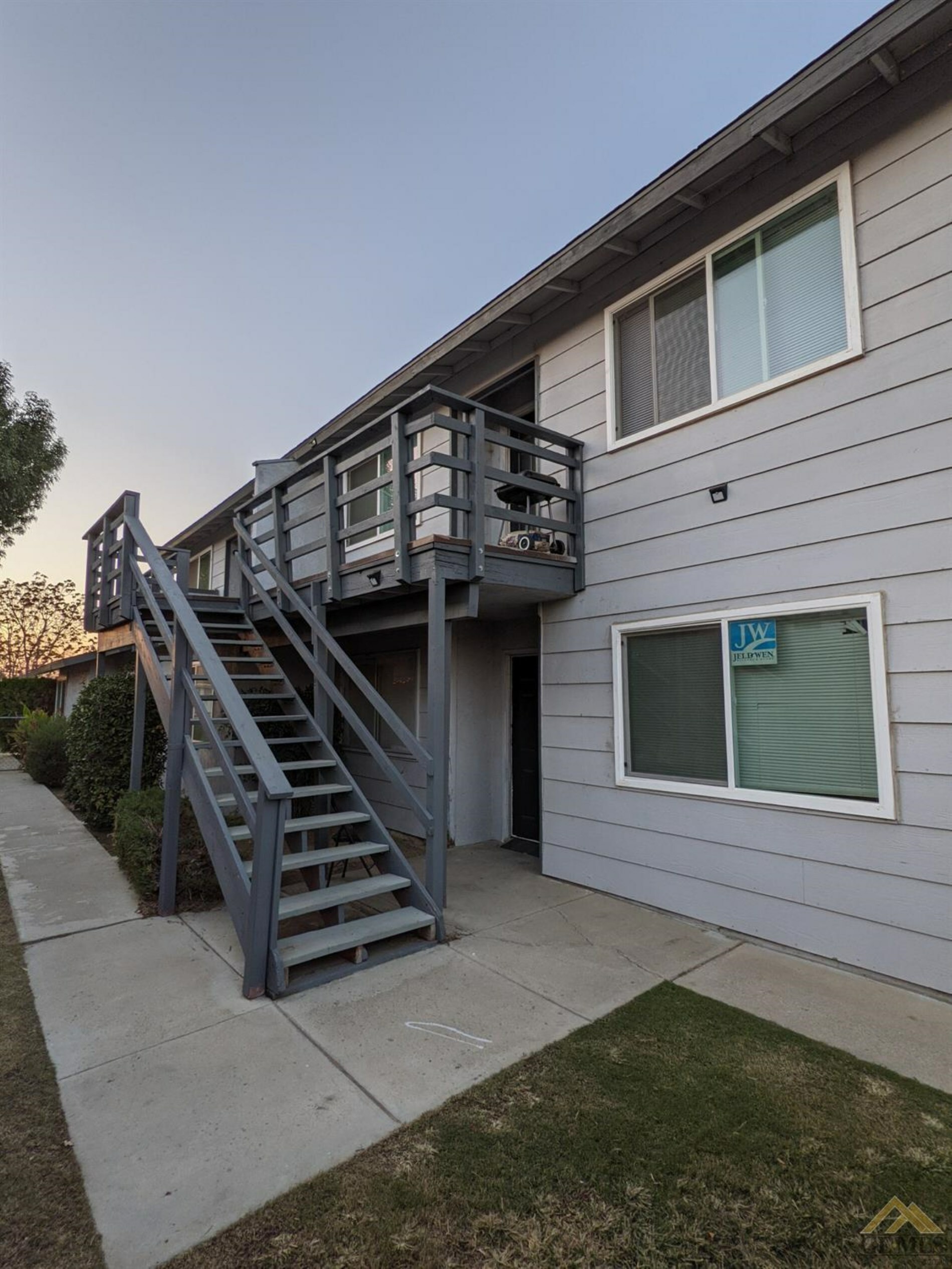 Property Photo:  6516 Mohawk Street  CA 93308 