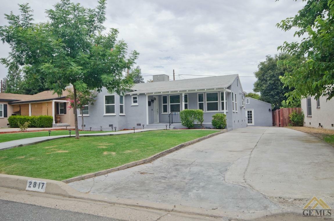 Property Photo:  2817 Alturas Drive  CA 93305 