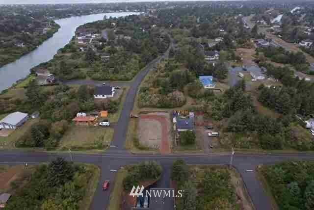 Property Photo:  922 Wawona Avenue SW  WA 98569 