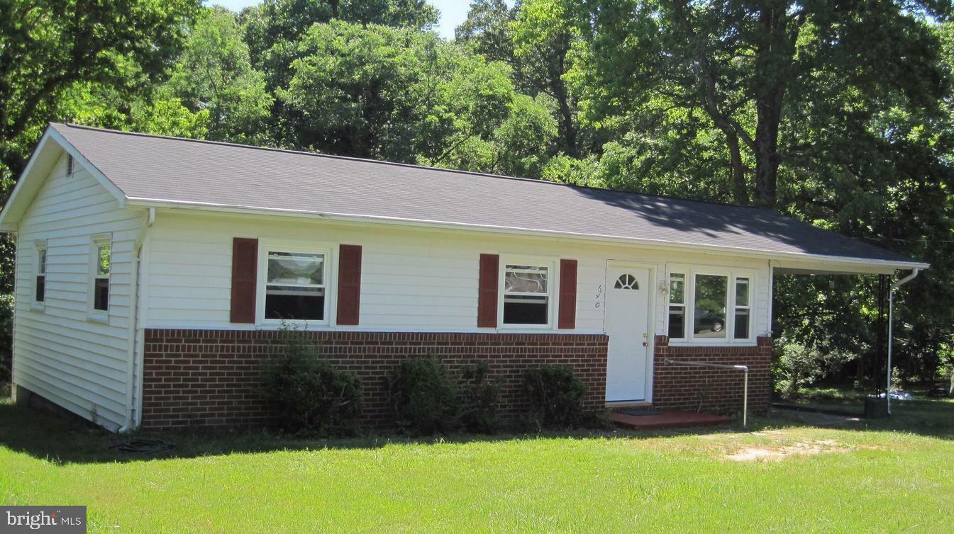 Property Photo:  640 Truslow Road  VA 22406 