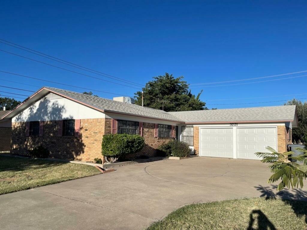 Property Photo:  3221 Cornwall Road  TX 79925 