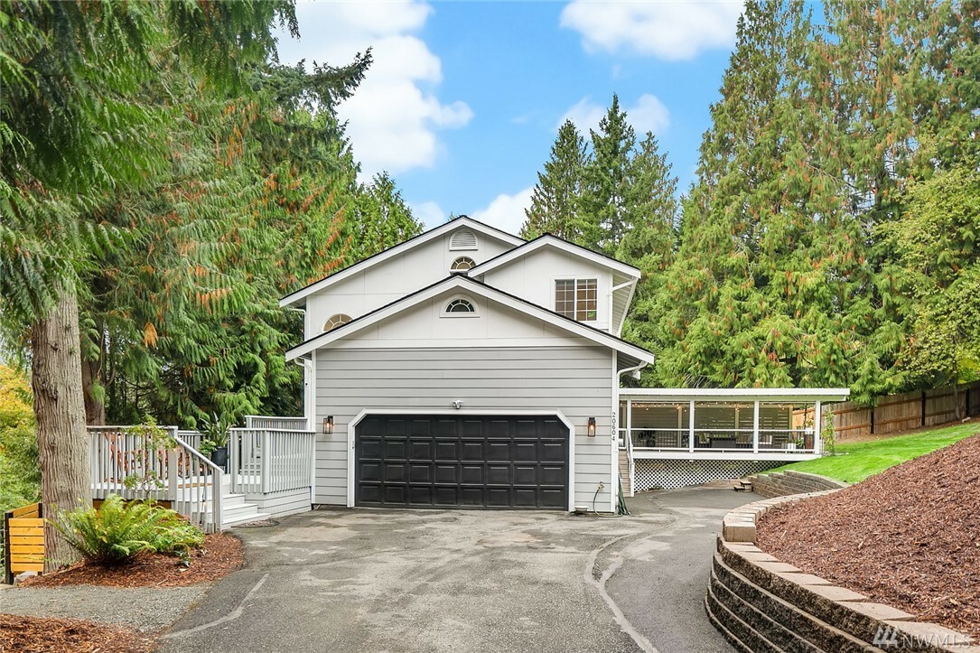 Property Photo:  20604 NE 2nd St  WA 98074 