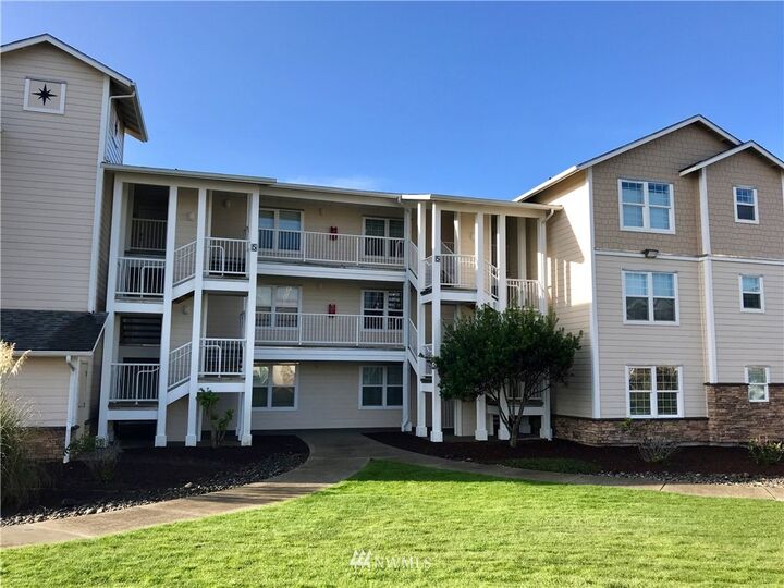 Property Photo: 1600 W Ocean Avenue 533 WA 98595
