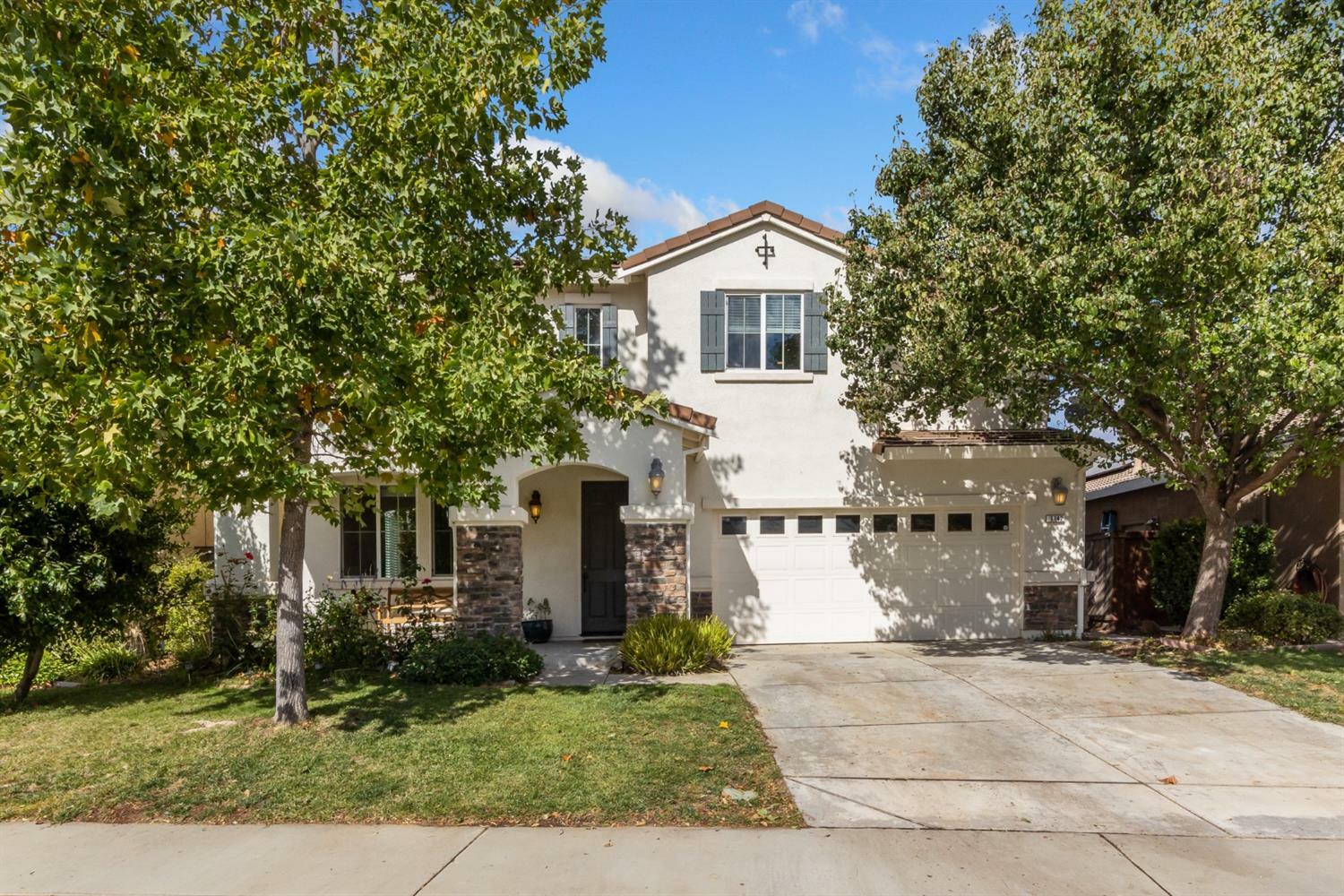 Property Photo:  1142 Ashford Lane  CA 95648 