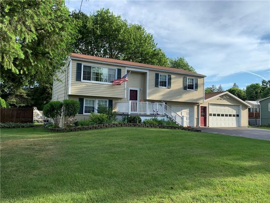 Property Photo: 12 Kathlyn Avenue NY 14532