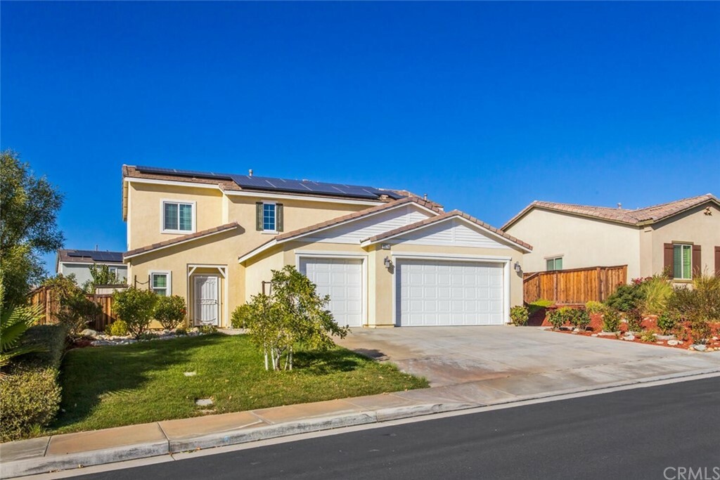 Property Photo:  36678 Albatross Street  CA 92223 