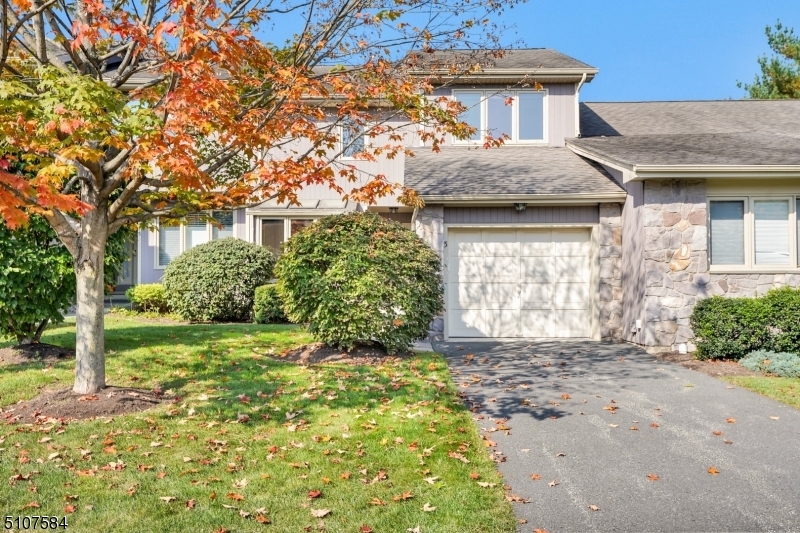 Property Photo: 3 Carswell Ct NJ 07920